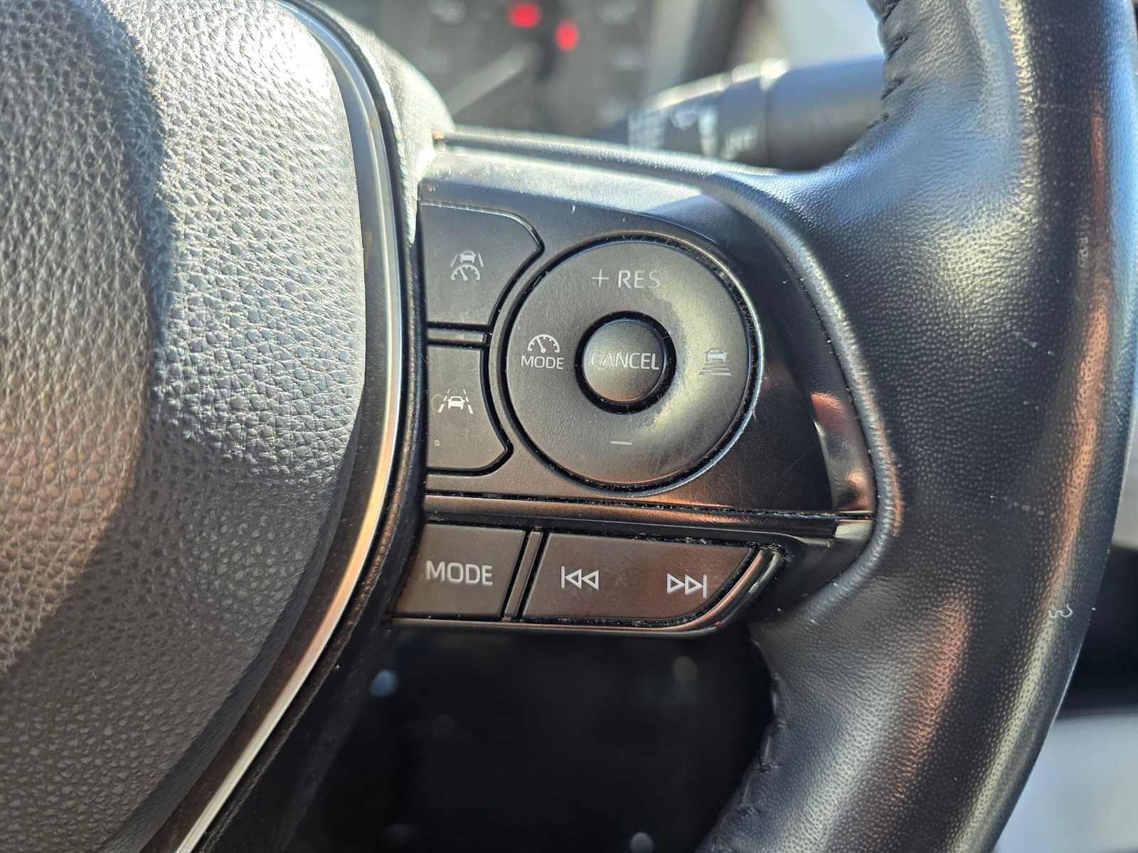 Used 2024 Toyota Corolla SE FWD image 30