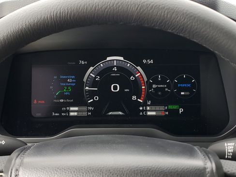 New 2026 Toyota Tundra Limited AWD/4WD image 24