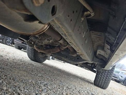 Used 2013 Toyota 4Runner SR5 image 40