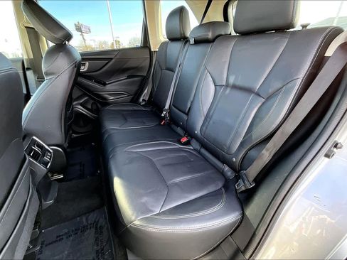 Used 2019 Subaru Forester Limited w/ Popular Package #3 image 21