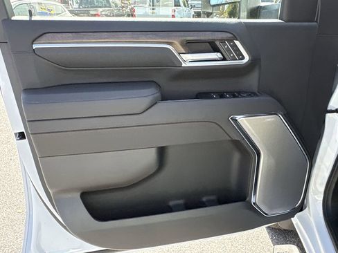 New 2026 Chevrolet Silverado 3500 High Country image 24