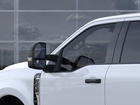 New 2026 Ford F250 XLT image 20