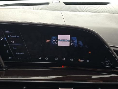 Used 2021 Cadillac Escalade Sport Platinum image 37