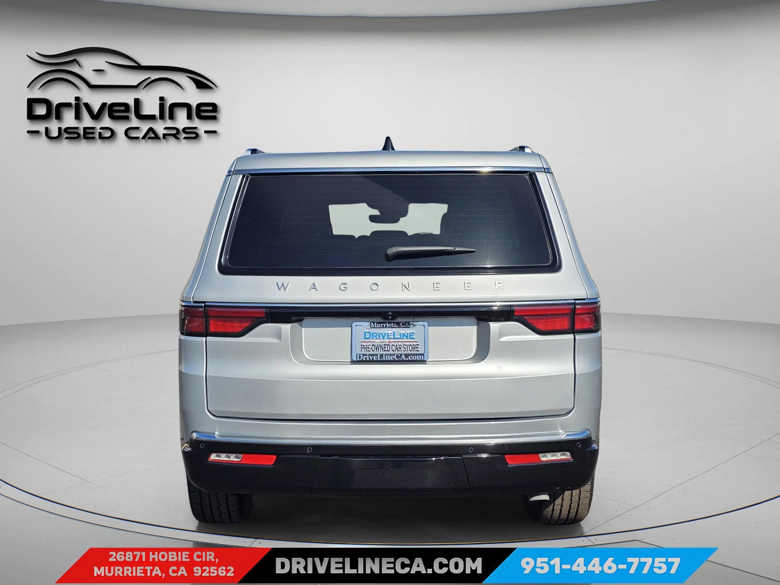 Used 2025 Jeep Wagoneer Series II AWD/4WD image 3