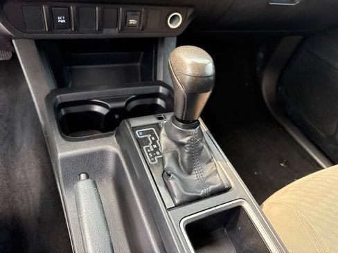 Used 2021 Toyota Tacoma SR w/ SX Package AWD/4WD image 12