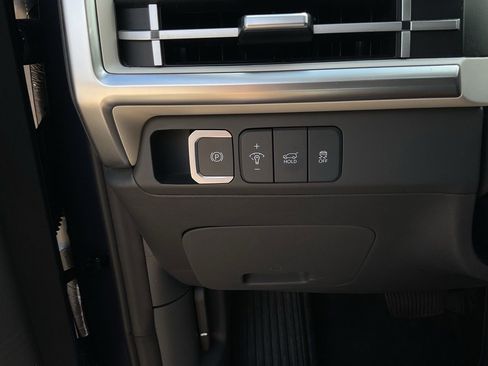Used 2025 Hyundai Santa Fe SEL AWD/4WD image 21