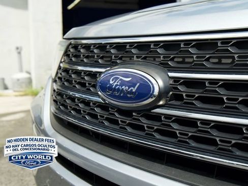 Certified 2022 Ford Explorer XLT w/ Equipment Group 202A AWD/4WD image 7