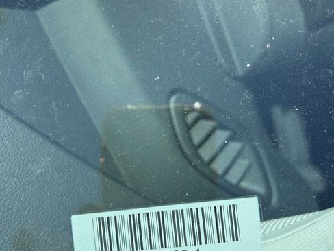 Used 2025 Chevrolet Trax LS image 2