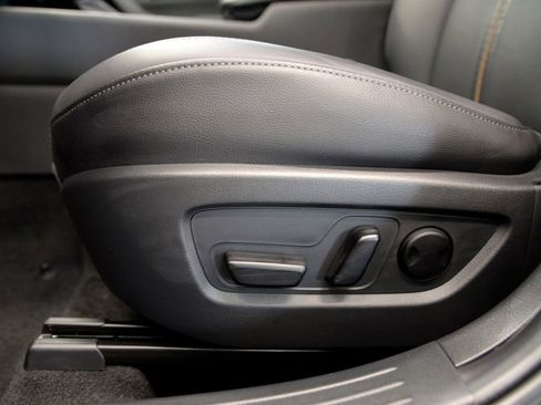 Used 2025 MAZDA CX-50 2.5 Hybrid w/ Weather Package image 16