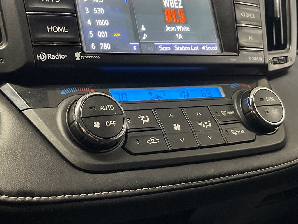 Used 2017 Toyota RAV4 XLE AWD/4WD image 10
