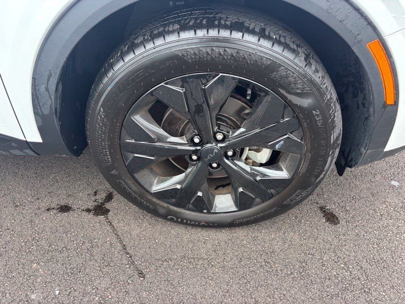 Certified 2025 Kia Sportage X-Line AWD/4WD image 16
