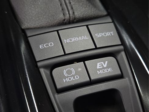 Certified 2026 Toyota Camry SE w/ Multimedia Upgrade Package FWD image 22