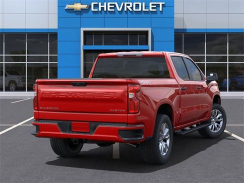 New 2025 Chevrolet Silverado 1500 Custom image 4