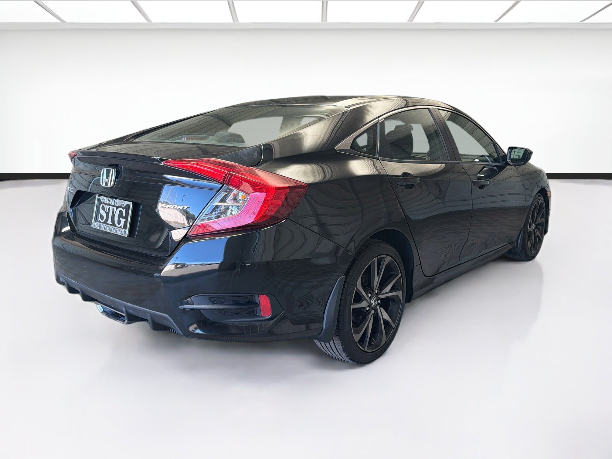 Used 2019 Honda Civic Sport image 4