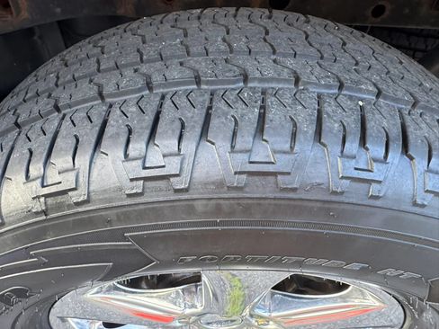 Used 2018 Ford F150 XLT w/ Equipment Group 301A Mid AWD/4WD image 11