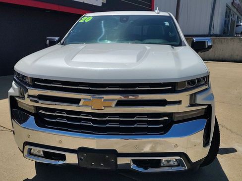 Used 2020 Chevrolet Silverado 1500 LTZ w/ LTZ Premium Package AWD/4WD image 3