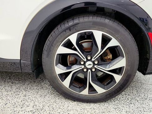 Used 2021 Ford Mustang Mach-E Premium image 9