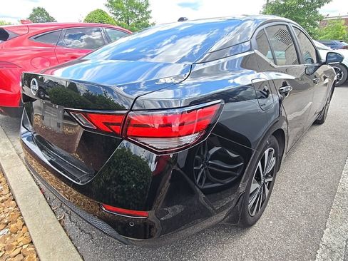Used 2024 Nissan Sentra SV w/ SV Premium Package FWD image 7