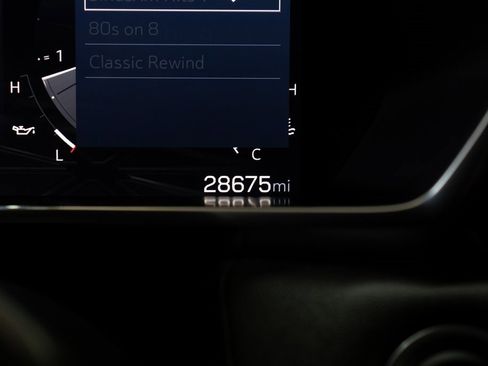 Used 2024 GMC Canyon Elevation image 29