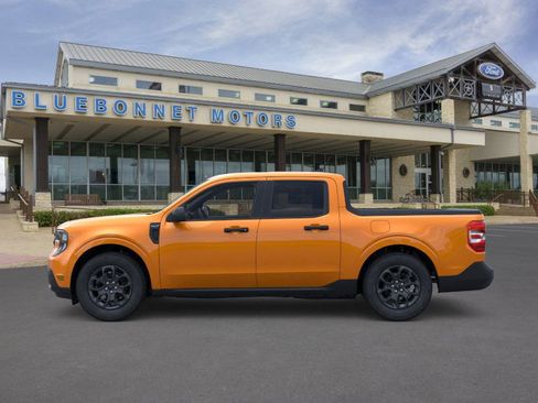 New 2026 Ford Maverick XLT image 3