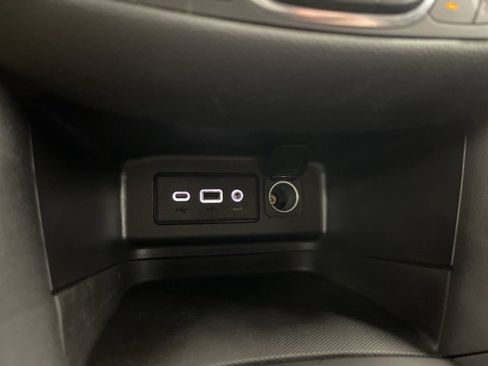 Certified 2022 Chevrolet Equinox LT image 26