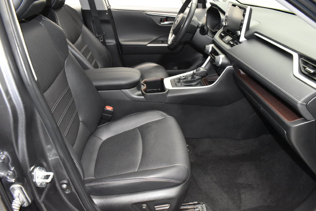 Used 2022 Toyota RAV4 Limited AWD/4WD image 27