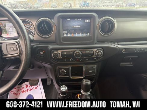 Used 2022 Jeep Wrangler Unlimited Sport AWD/4WD image 16