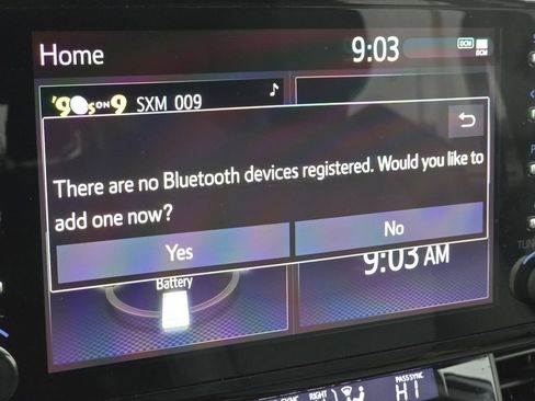 Used 2022 Toyota Sienna XLE image 5