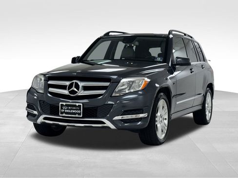 Used 2015 Mercedes-Benz GLK 350 4MATIC image 3