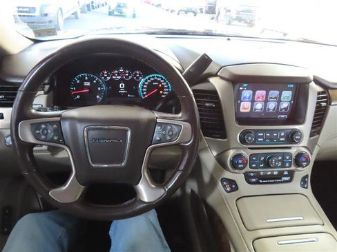 Used 2017 GMC Yukon Denali w/ Open Road Package image 24