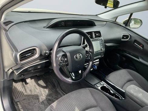 Used 2020 Toyota Prius Prime LE FWD image 11