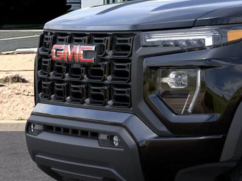 New 2026 GMC Canyon Elevation w/ Convenience Package image 13