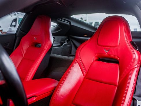 Used 2018 Chevrolet Corvette Stingray Coupe w/ 2LT Preferred Equipment Group image 16