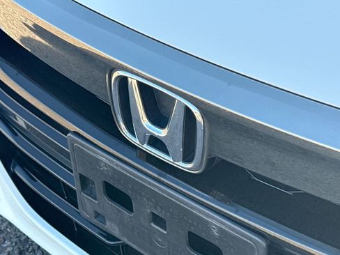 Used 2019 Honda Accord Sport image 32