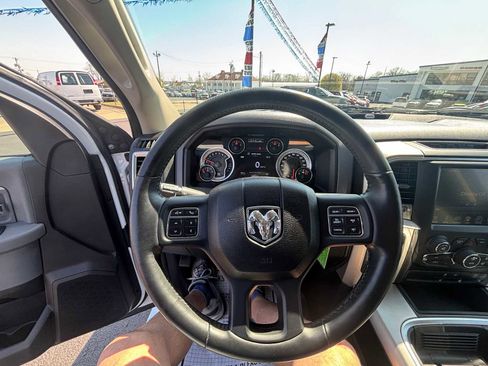 Used 2017 RAM 1500 Big Horn image 18