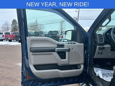 Used 2018 Ford F150 XLT w/ Equipment Group 302A Luxury image 14