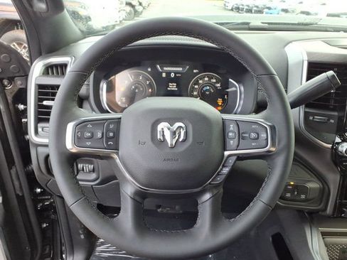 New 2026 RAM 2500 Laramie AWD/4WD image 10