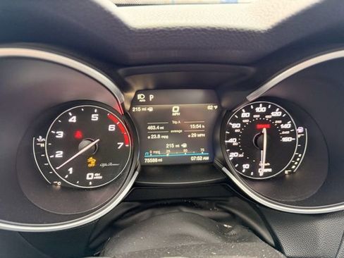 Used 2020 Alfa Romeo Stelvio Ti w/ Active Blind Spot Package image 10
