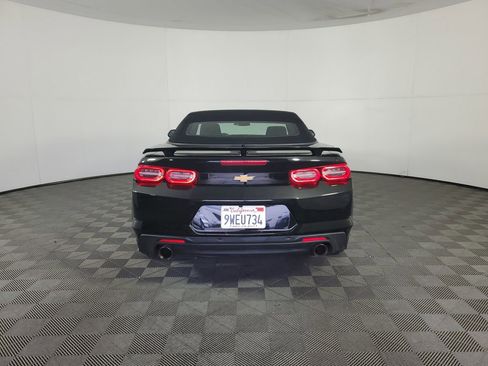 Used 2023 Chevrolet Camaro LT RWD image 5