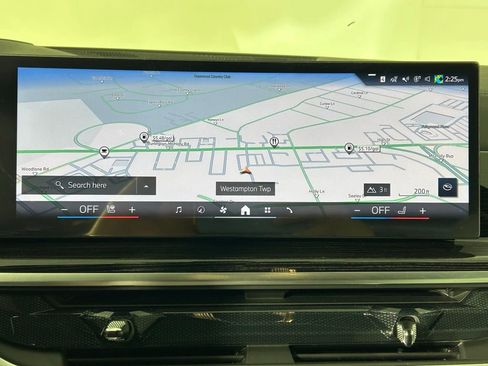 Used 2026 BMW X7 xDrive40i AWD/4WD image 25