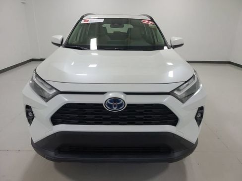 Certified 2022 Toyota RAV4 XLE Premium AWD/4WD image 3