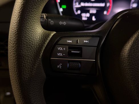 Used 2023 Honda Accord LX image 15