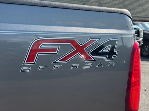 Used 2012 Ford F250 Lariat w/ Lariat Ultimate Pkg AWD/4WD image 13