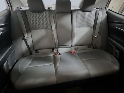 Used 2025 Toyota Camry LE FWD image 32