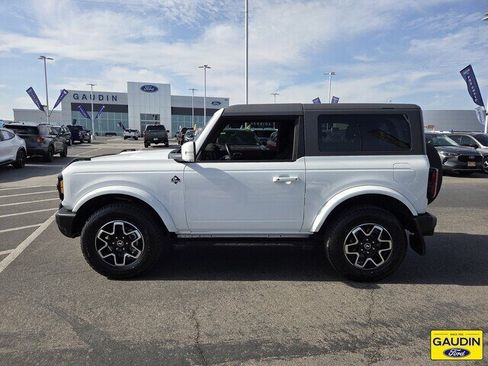 Certified 2023 Ford Bronco Outer Banks AWD/4WD image 4