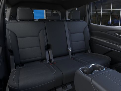 New 2026 Chevrolet Traverse LT w/ Midnight/Sport Edition AWD/4WD image 17