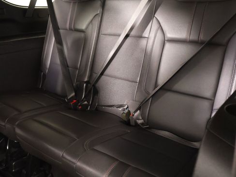 Used 2024 Chevrolet Suburban RST w/ Luxury Package image 13