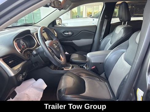Used 2014 Jeep Cherokee Limited w/ Trailer Tow Group image 9