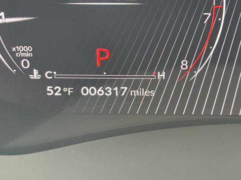 Certified 2025 Acura TLX w/ Technology Package image 22