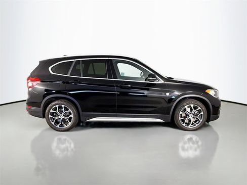 Used 2020 BMW X1 sDrive28i image 8